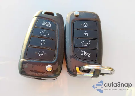 2020 Hyundai Veloster 2.0 from USA, damaged, VIN KMHTG6AF1LU026811